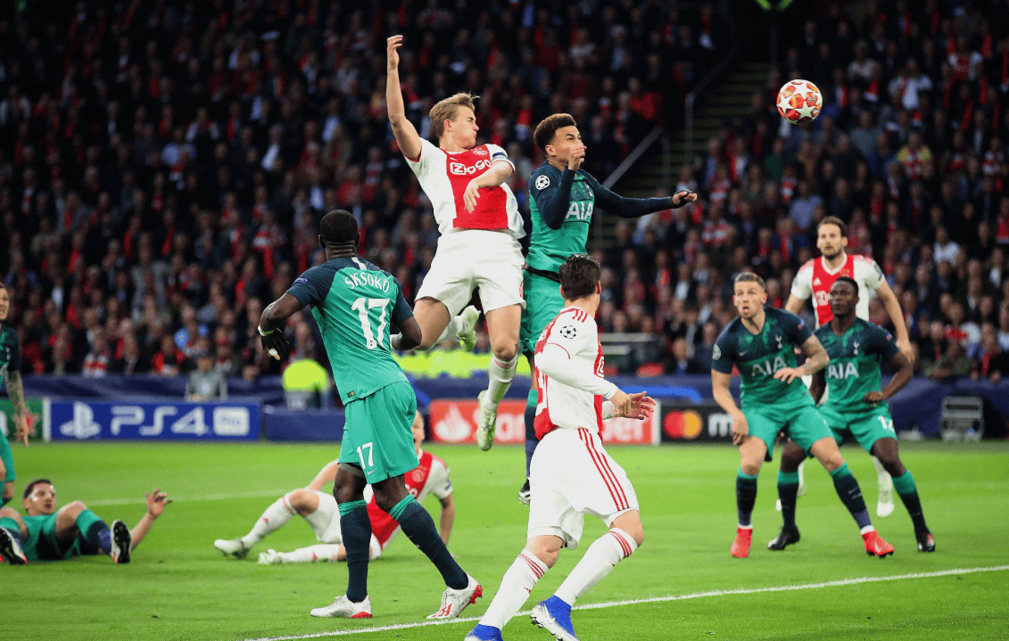 关键时刻比利亚雷亚尔调整名单以备欧冠；状态回暖环节打磨；震撼外界；心理建设被强调的简单介绍开云直播