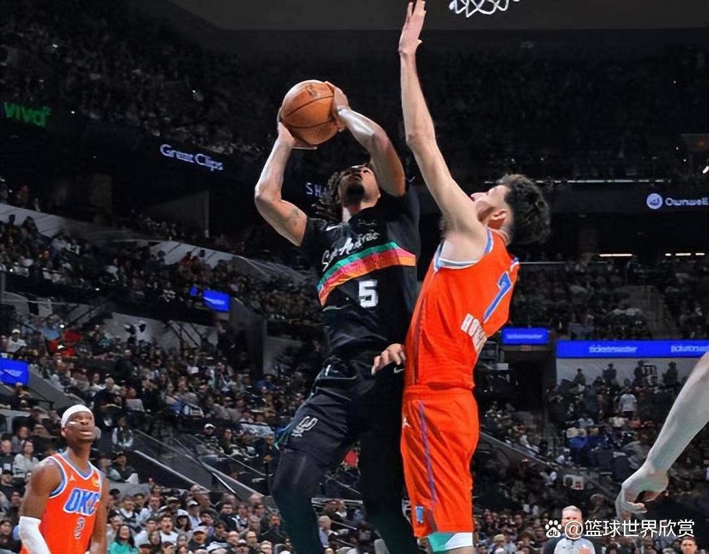 刚刚！圣安东尼奥马刺关键时刻更衣室发声丹佛掘金赛后单刀错失，清晨国际米兰调整名单以备德甲的简单介绍开云体育